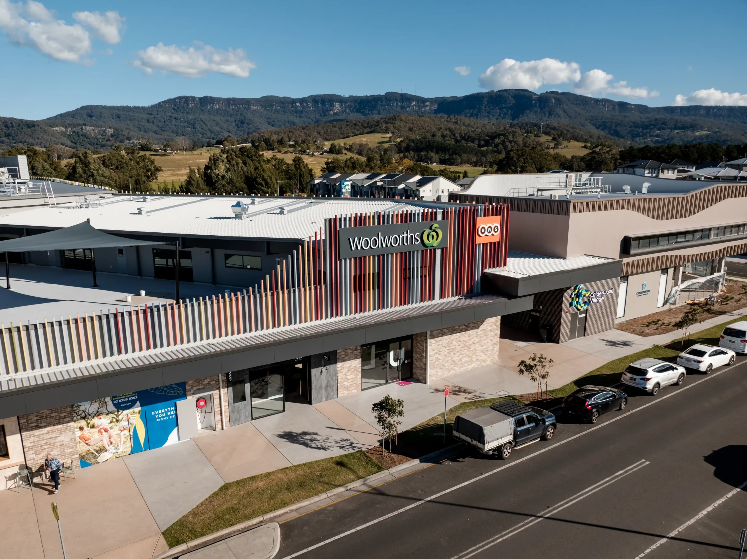 Urban-real-estate-agent-Tullimbar-Calderwood-Albion-Park-office-out-view