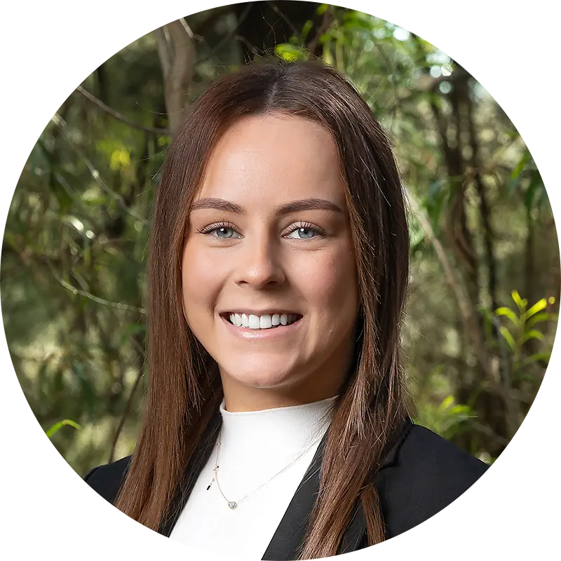 urban-real-estate-agent-Bailee