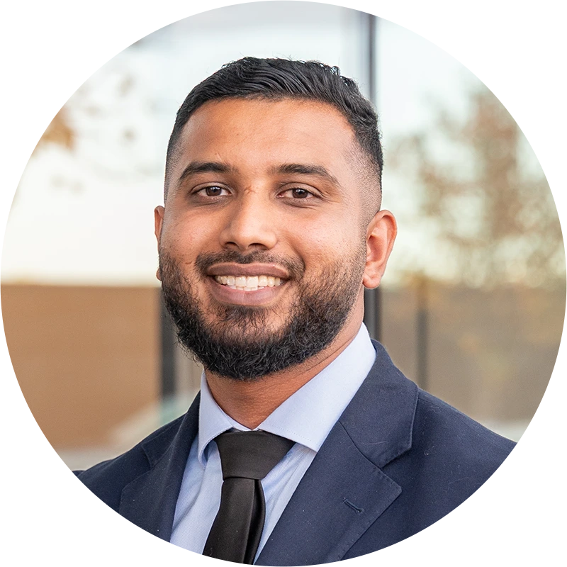 urban-real-estate-agent-Shoaib