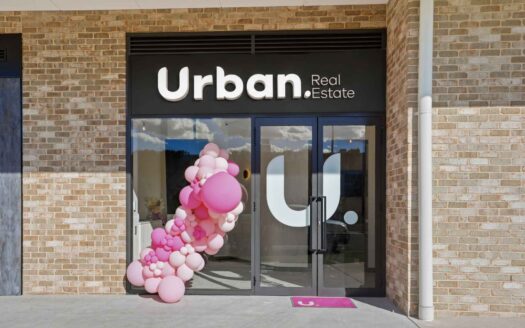 Urban-real-estate-agent-Calderwood-office- front