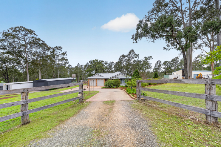 Urban Real Estate brings versatile Branxton acreage property to market